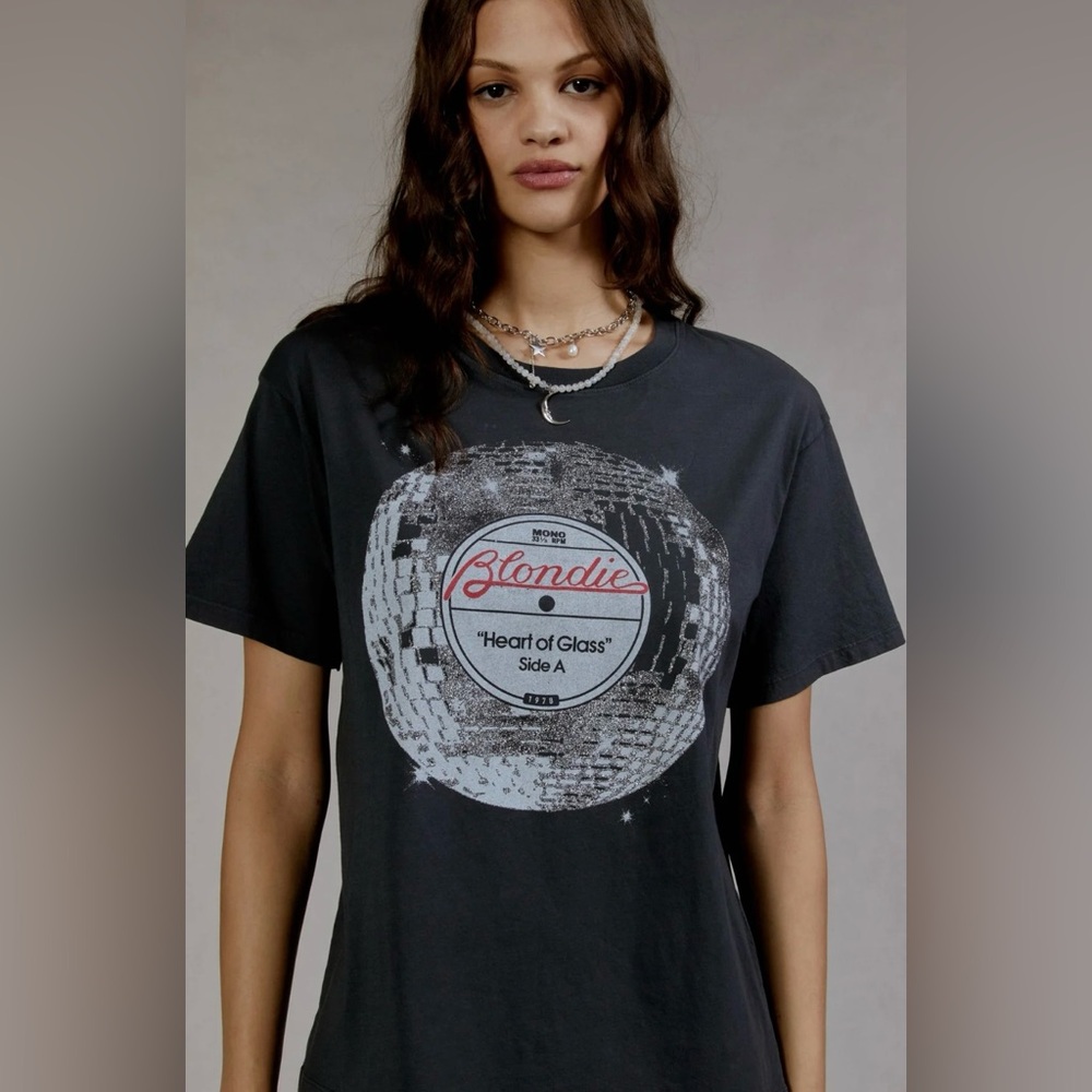 Daydreamer & Free People Large Collaboration Blondie Grey Top. 🖤⚡️